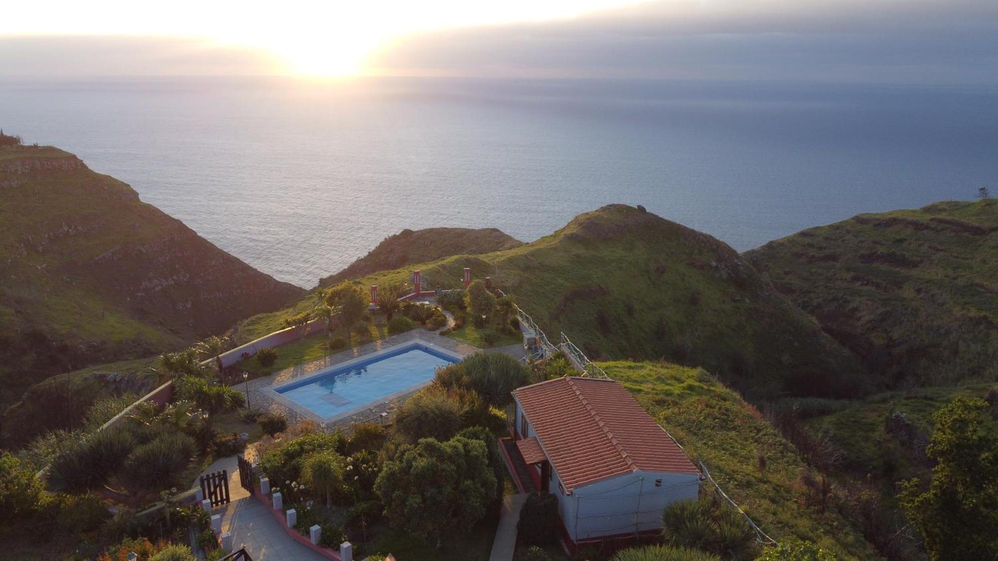 Ocean View Cottage Ponta do Pargo Exterior foto